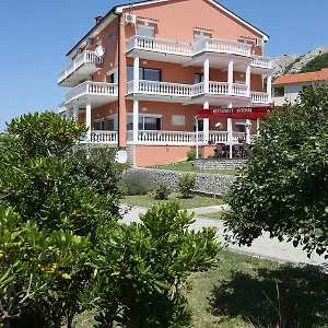Antonia 3* Jurandvor